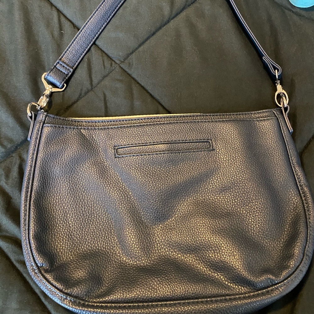 Studio Thirty One Classic Body and Shoulder Strap